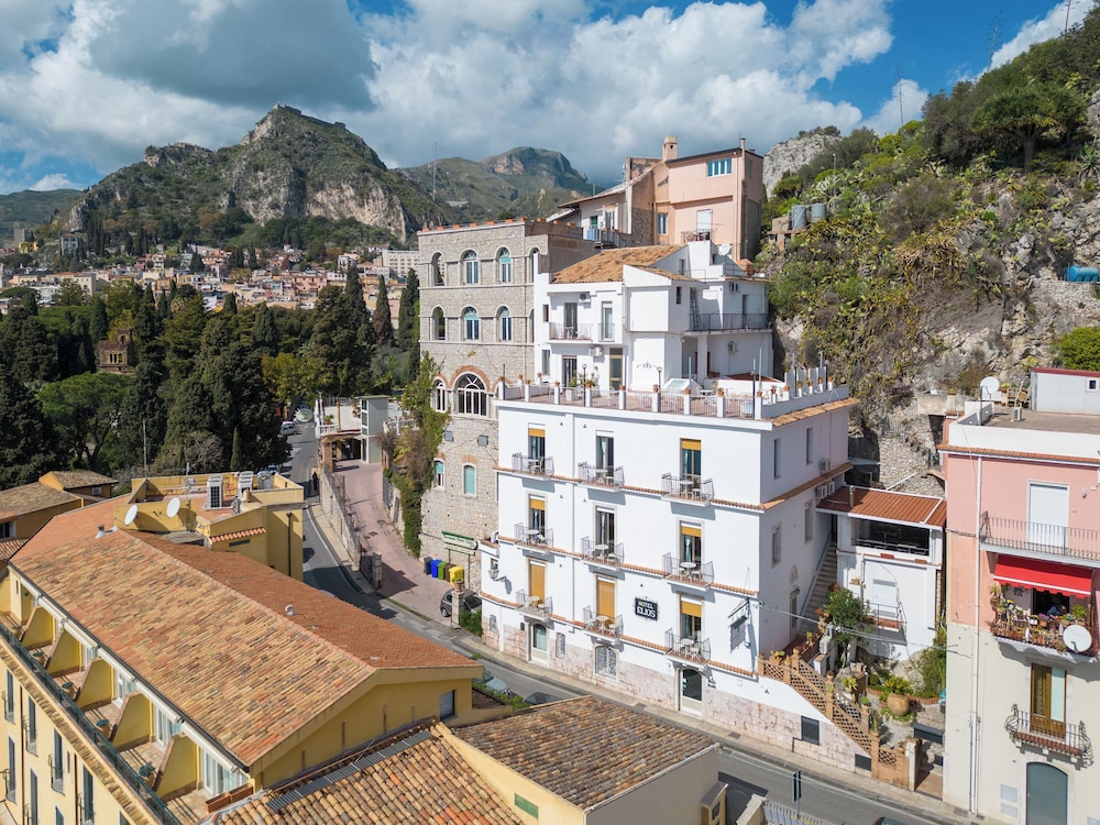 ELIOS HOTEL in TAORMINA