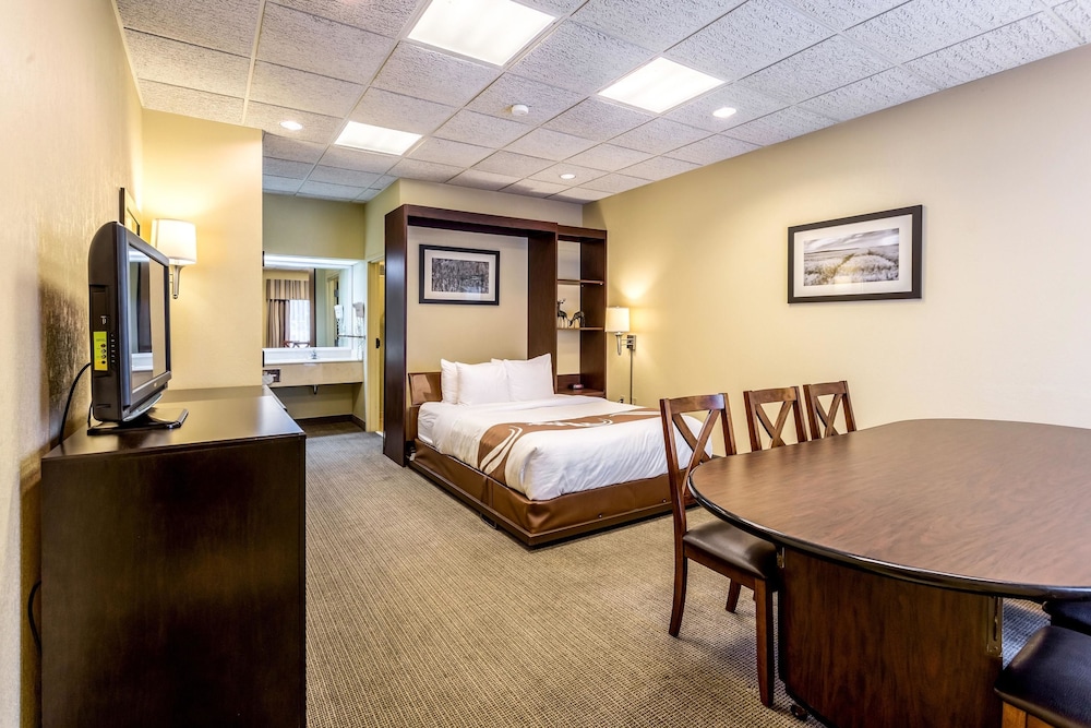 Quality Inn Union City US 51 23/53
