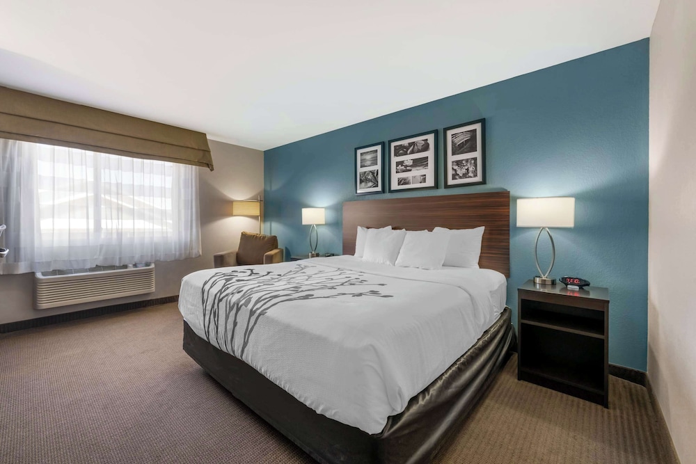 Sleep Inn & Suites Hays I-70 13/59