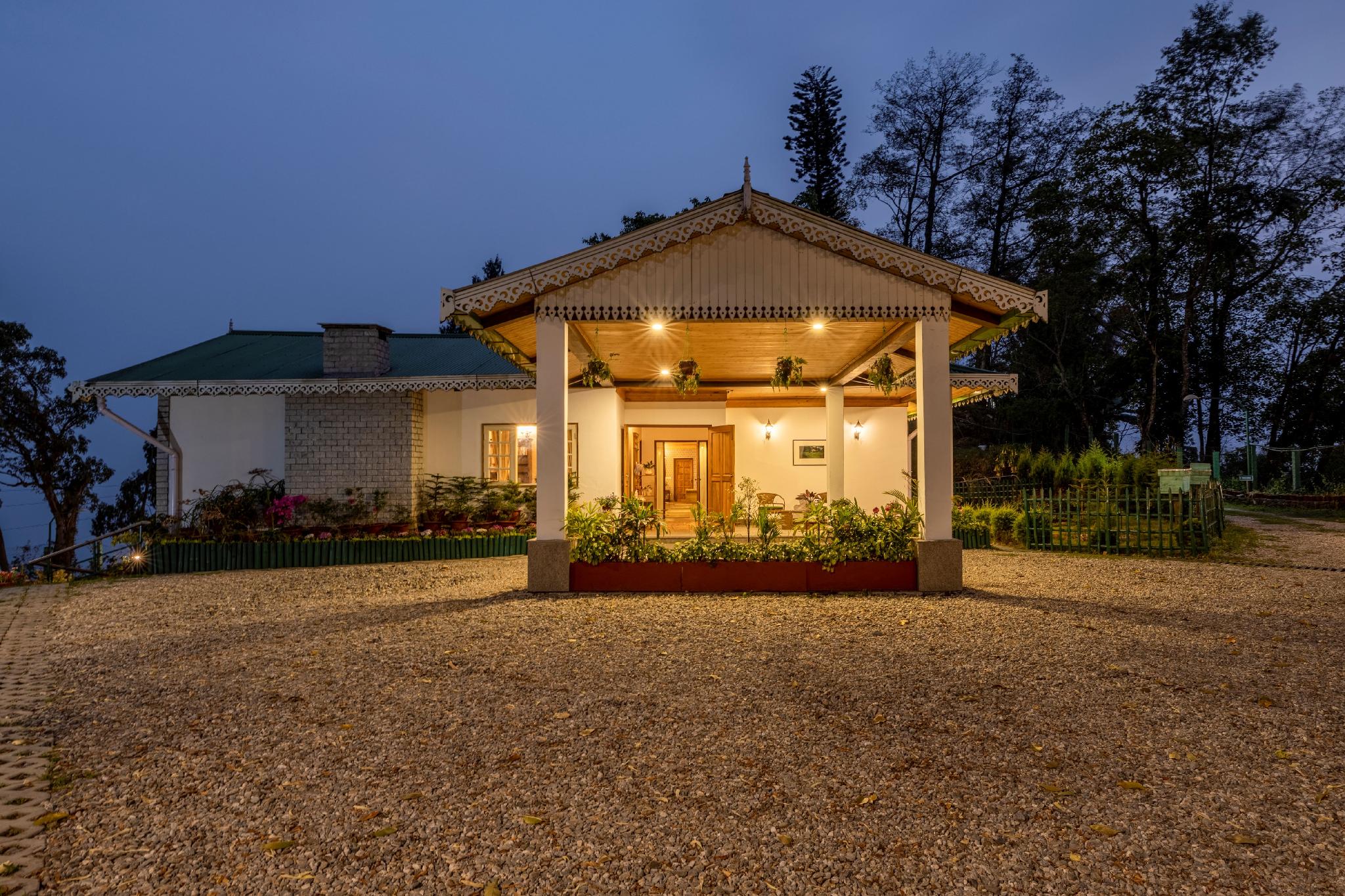 Ama Stays & Trails Makaibari Bungalow, Darjeeling 5/45