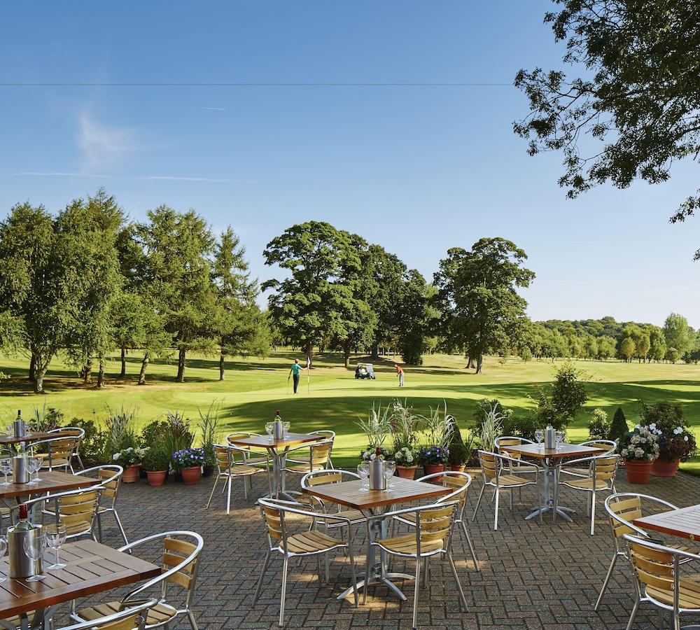 Sprowston Manor Hotel, Spa & Golf 42/48
