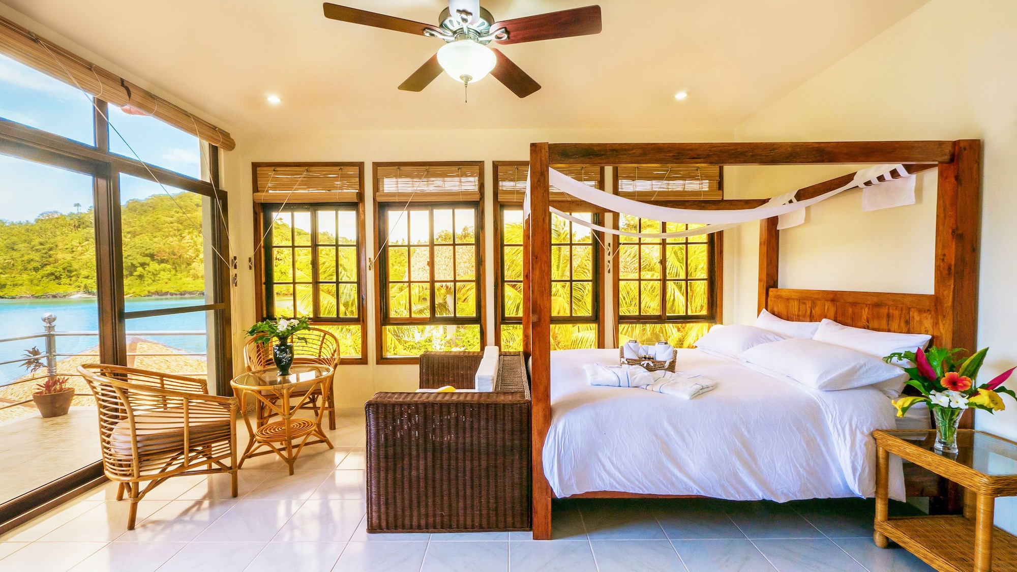 PREMIUM, DELUXE, SEA VIEW