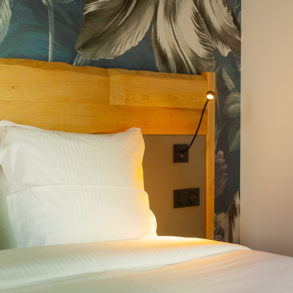 Citotel Du Musee-Gare 19/35