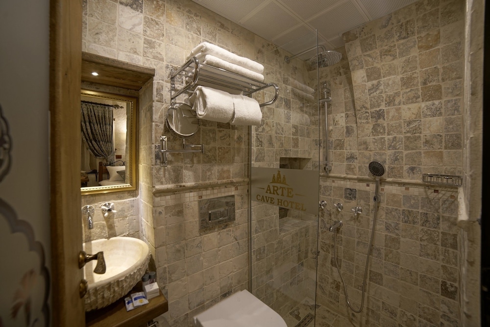 Arte Cave Hotel 44/50