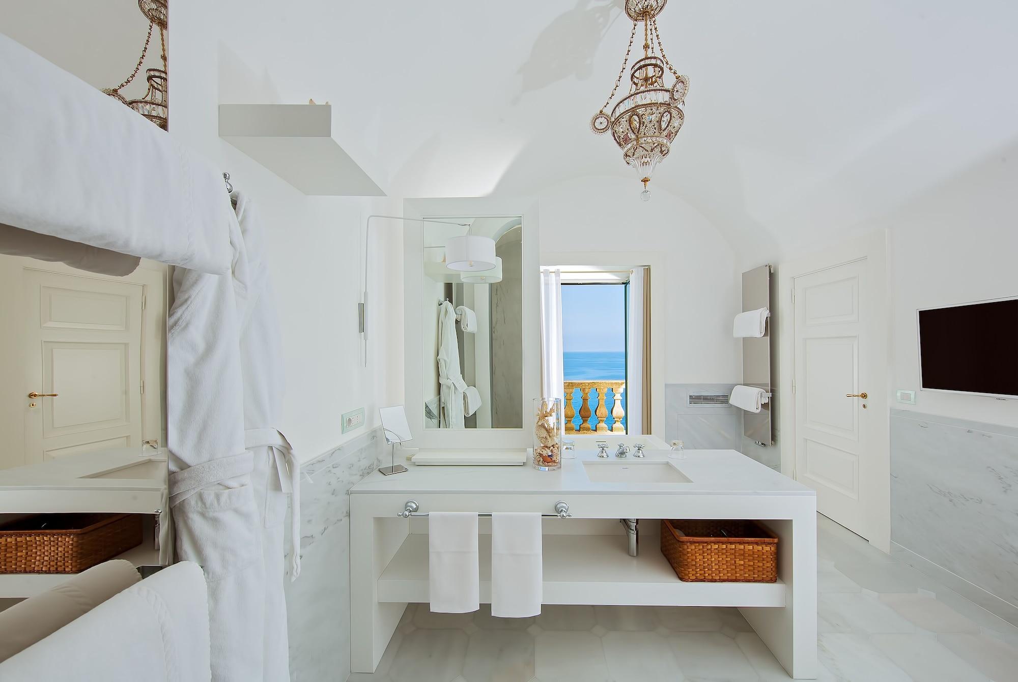 Lady Hamilton, Suite, Sea View, Hot Tub