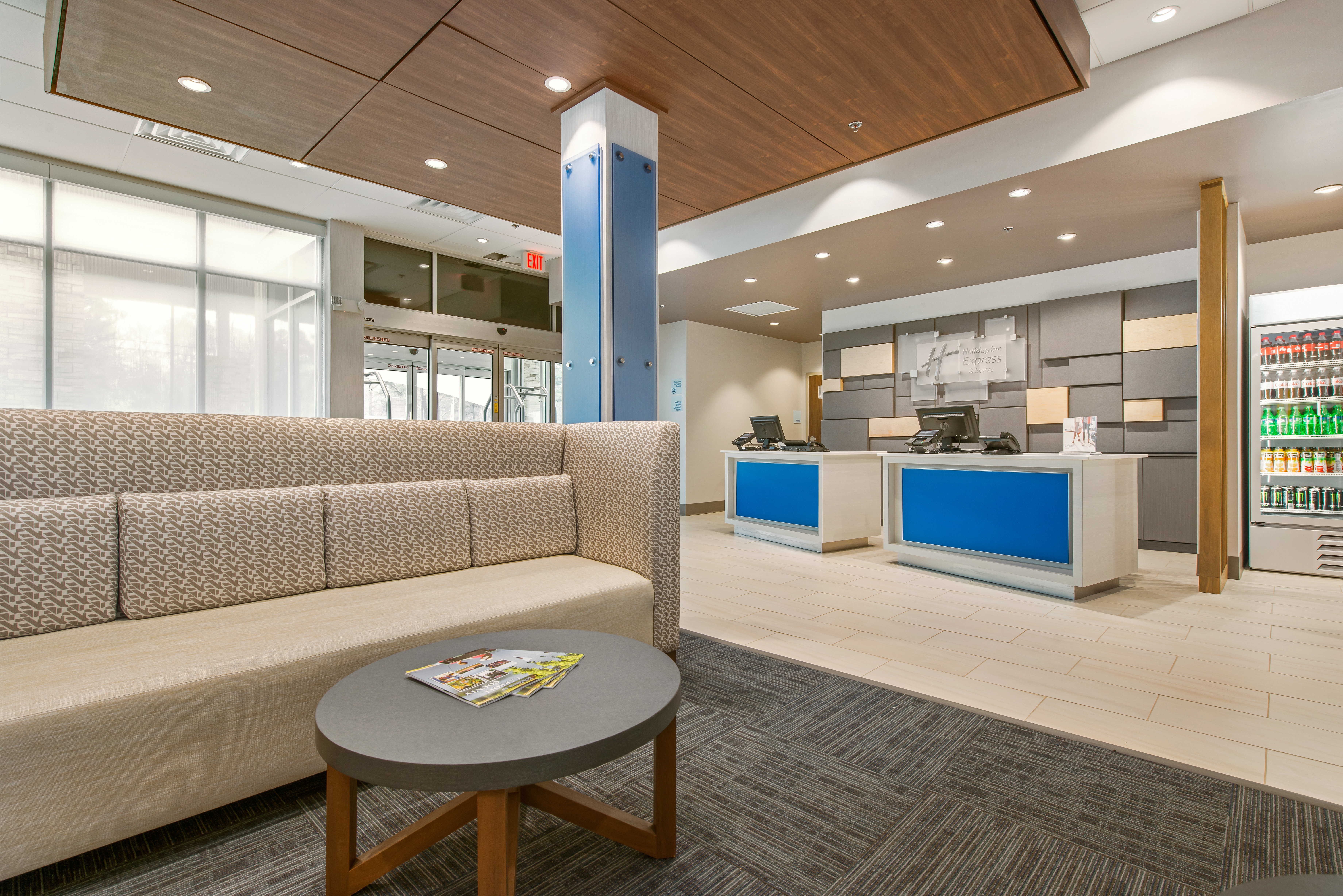 Holiday Inn Express Suites Carrollton West 12/29