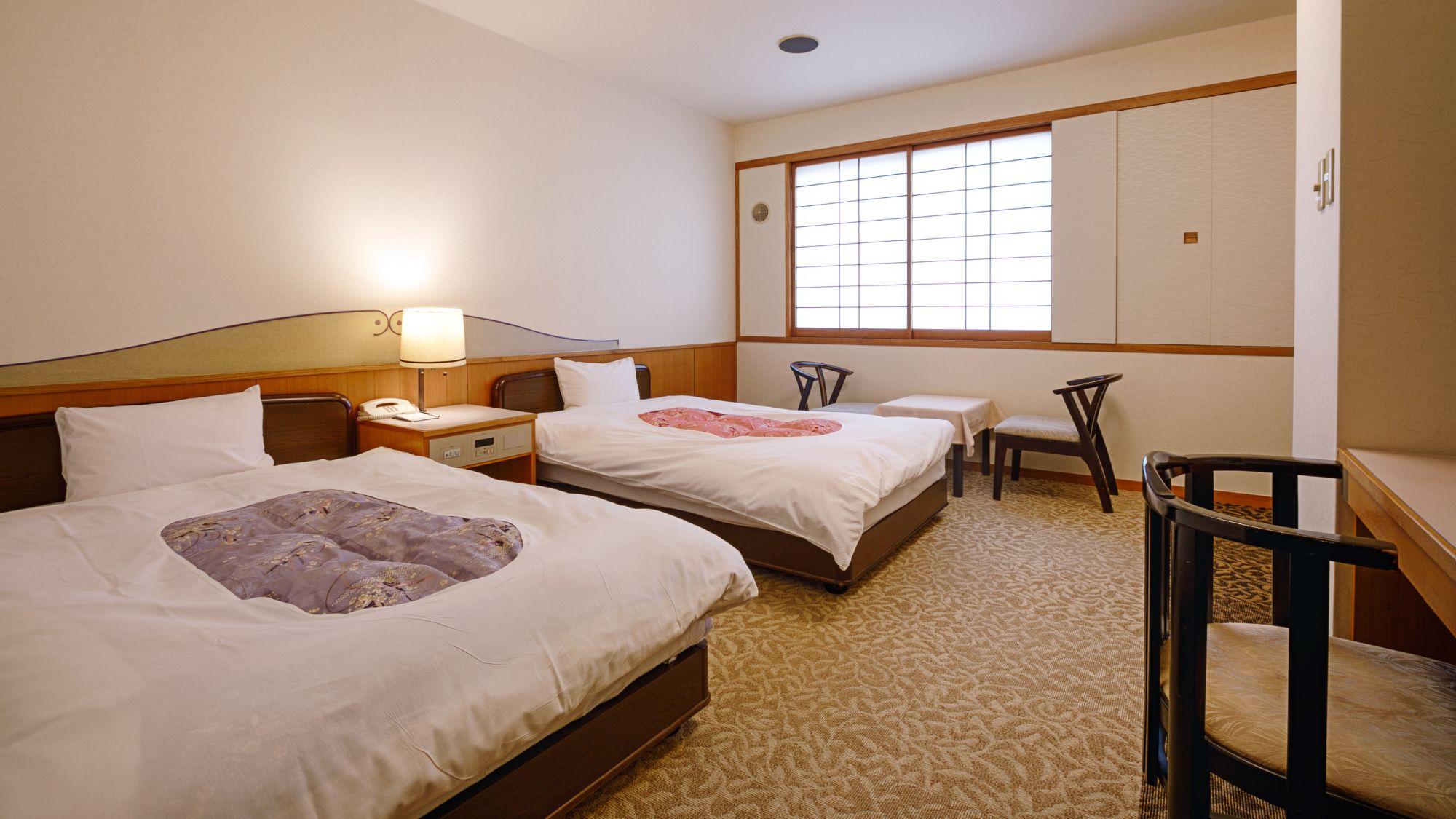 Western, Standard, Twin Beds, City View