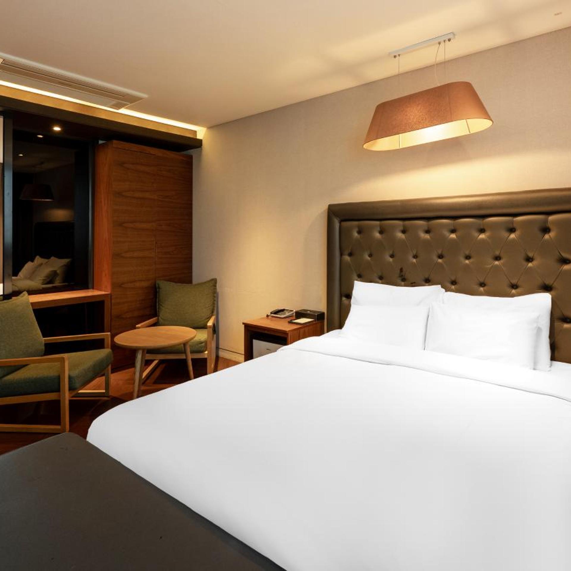 Premium, Double Bed