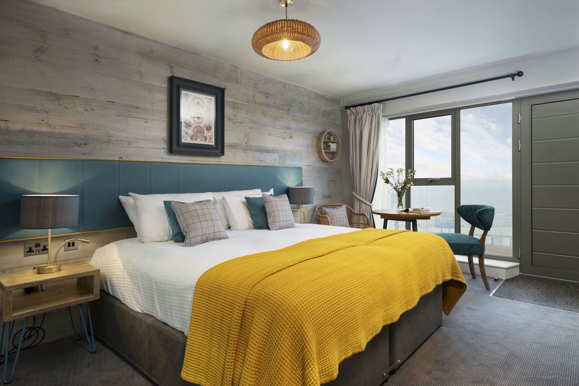 Deluxe, Suite, King Bed