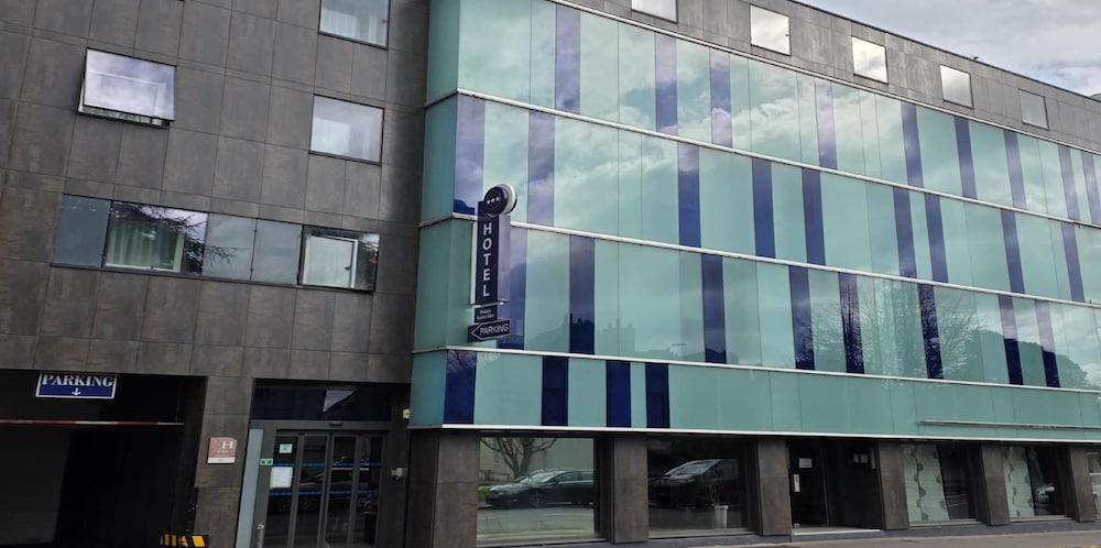 Relais St Eloi, Sure Hotel Collection by Best Western 2/61