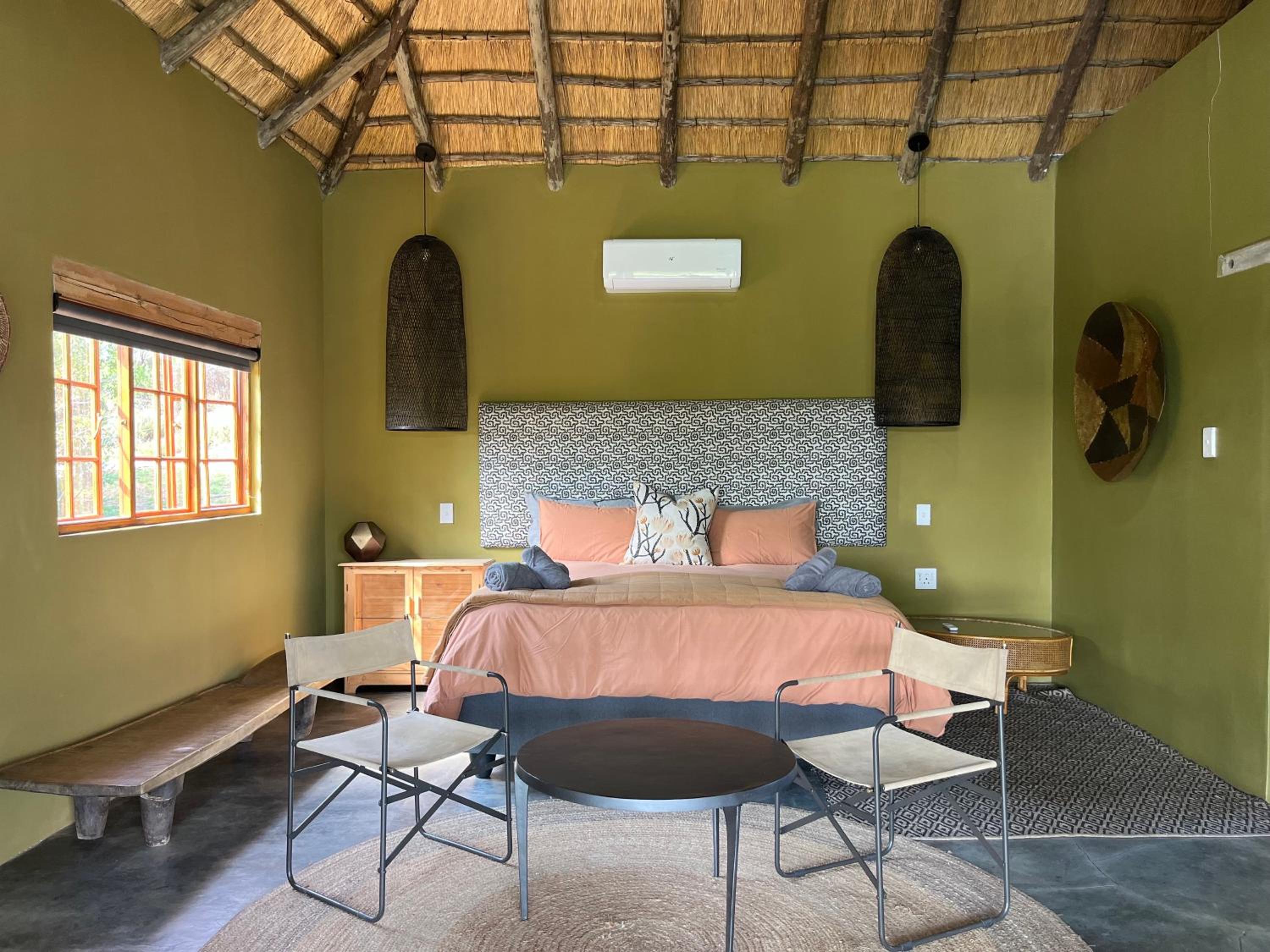 Tzamenkomst River Lodge 5/23
