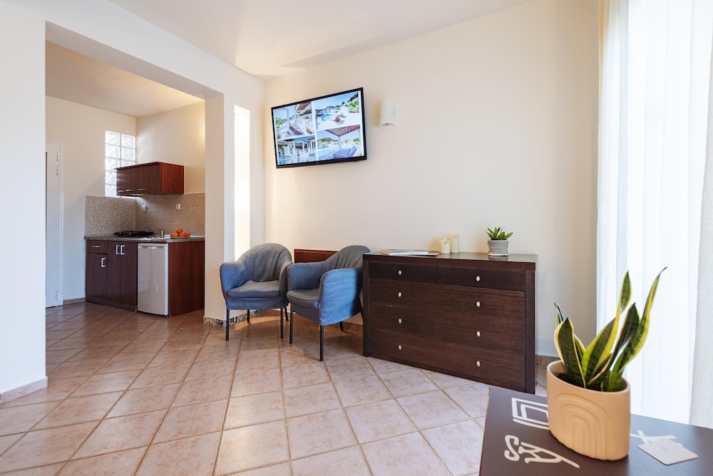 Ampelia Hotel Kassandra 5/50