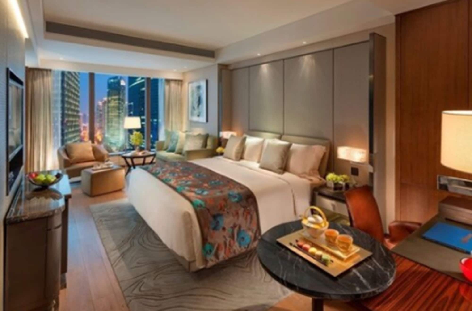 Mandarin, River, King Bed