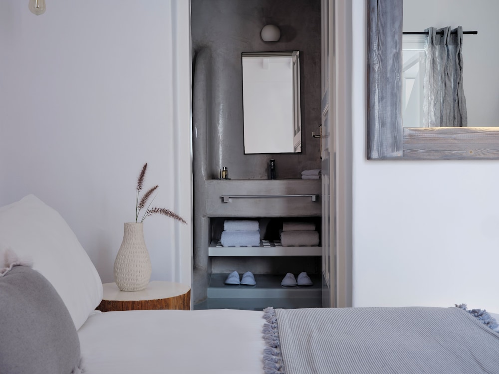 Mykonos No5 Suites and Villas 13/40