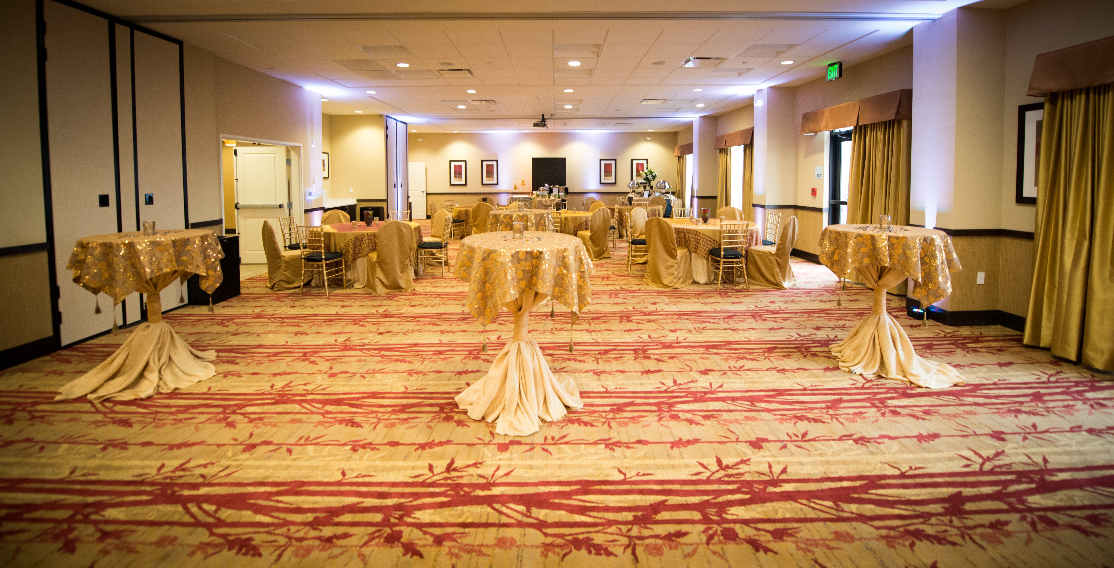 Holiday Inn Express & Suites Denver South - Castle Rock 25/54