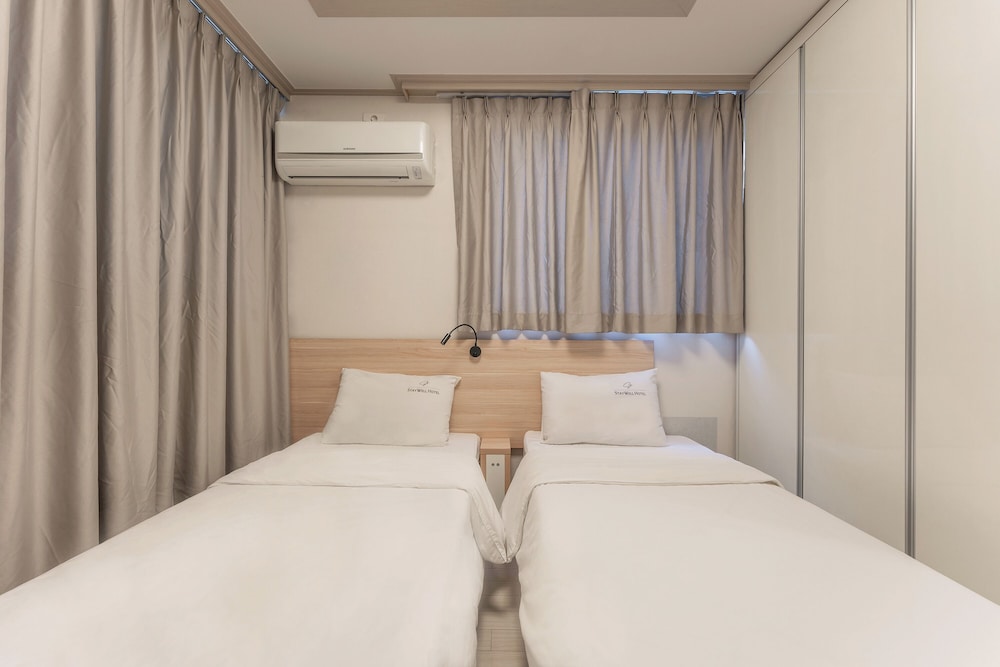 Staywell Hotel 32/50