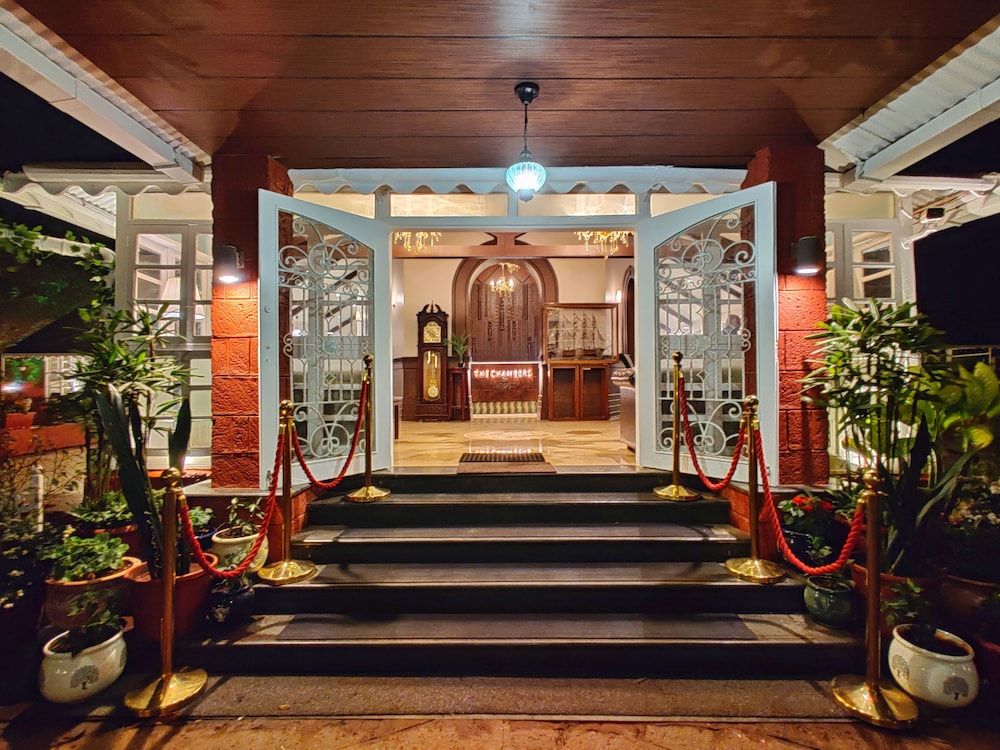 Hotel Pratap Heritage 5/50