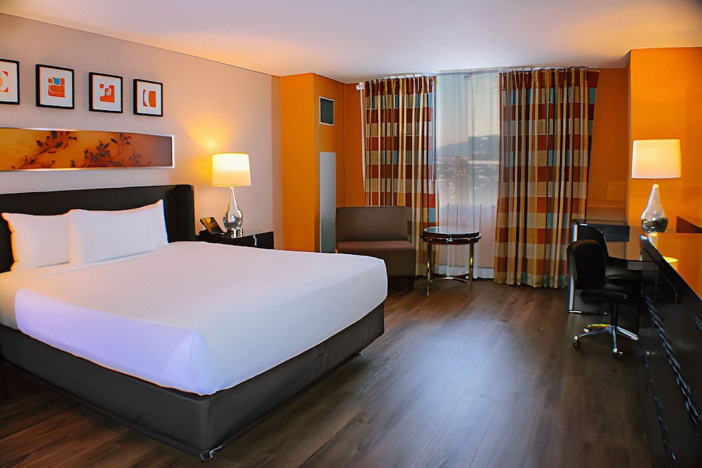 Circus Circus Hotel Casino & Theme Park 8/48