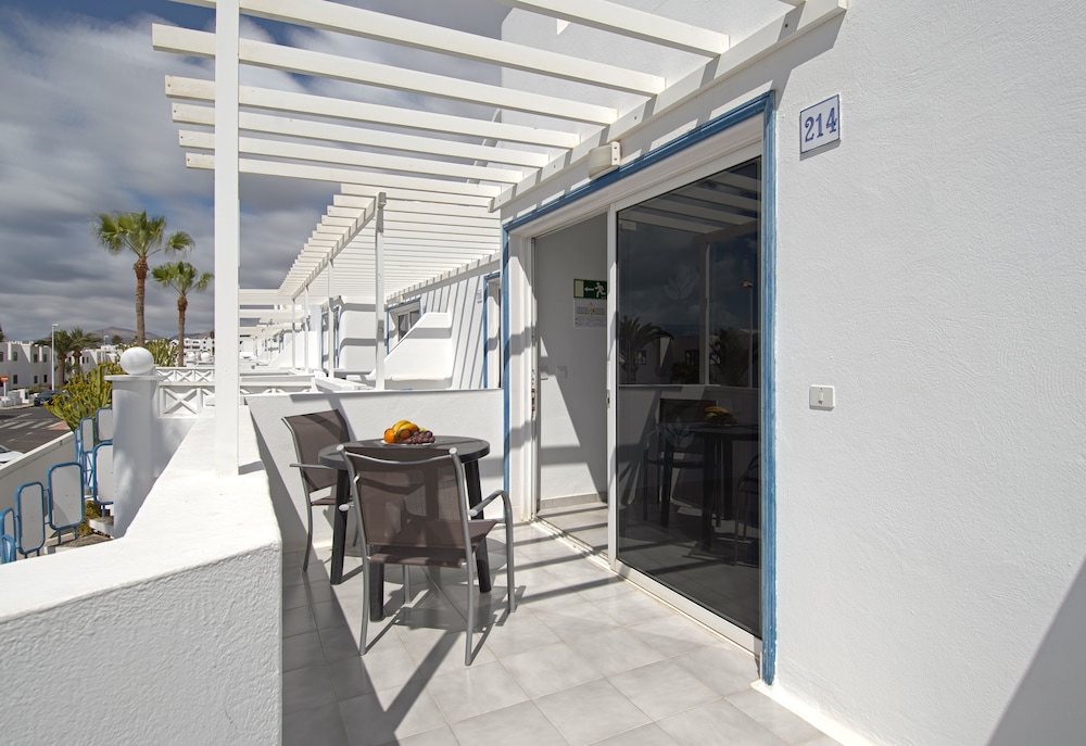 Apartamentos LIVVO Oasis 13/70