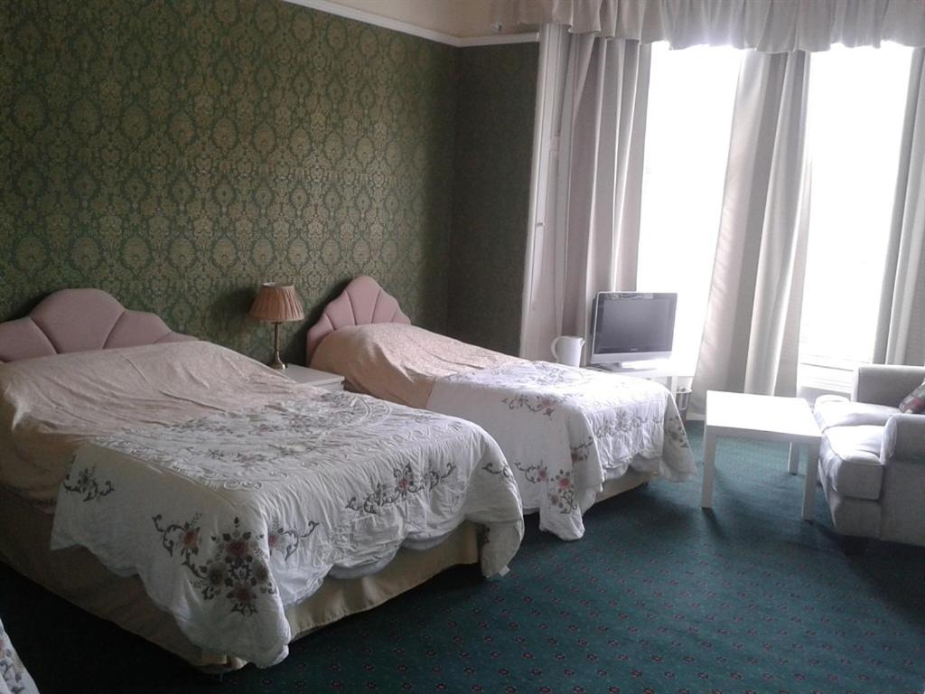 Capital Guest House 3/12
