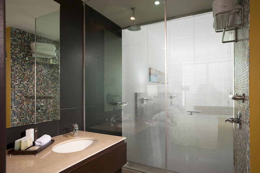 NH Collection Barranquilla Smartsuites Royal 50/50