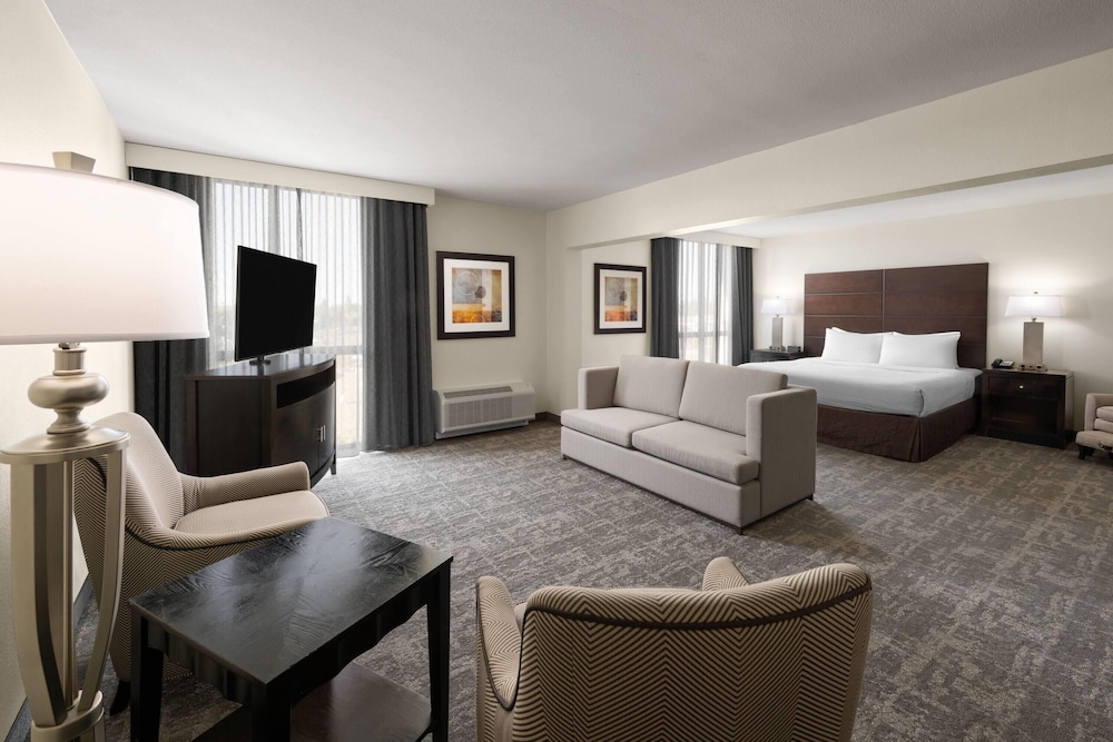 Wyndham Sacramento 45/72