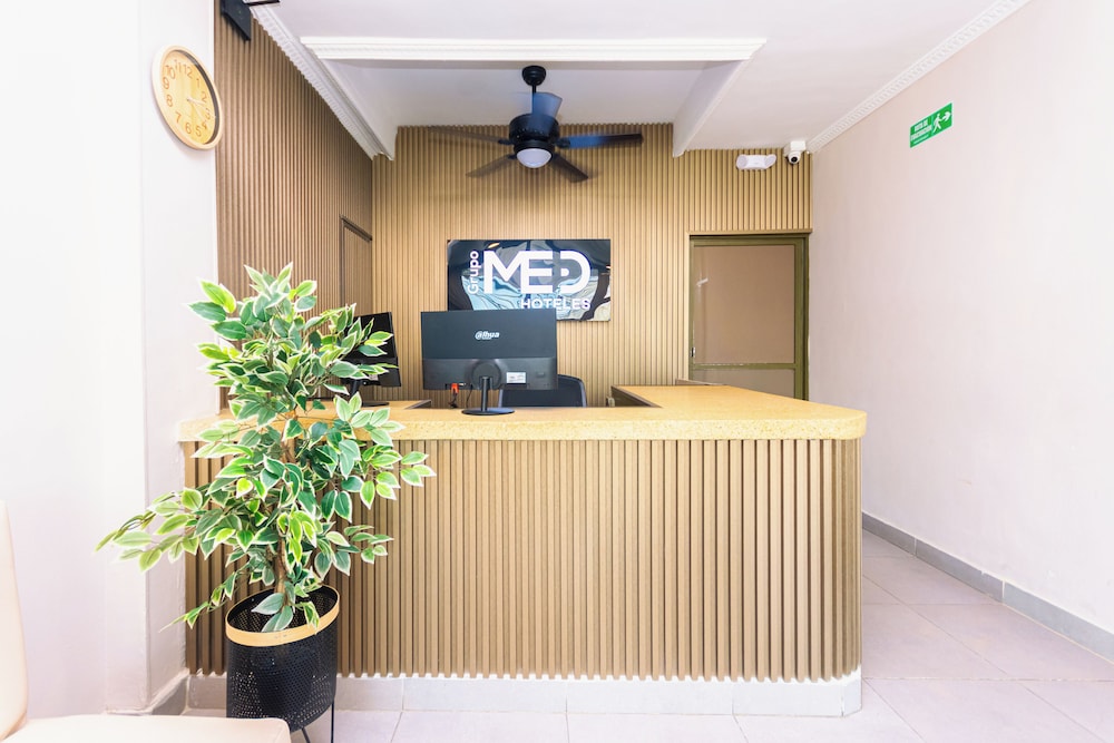 LA CASA DEL VIAJERO 10/55