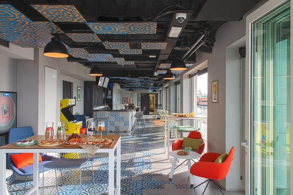 Aloft Madrid Gran Via 30/38