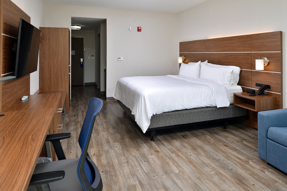 HOLIDAY INN EXPRESS ORLANDO SOUTH PARK 22/61