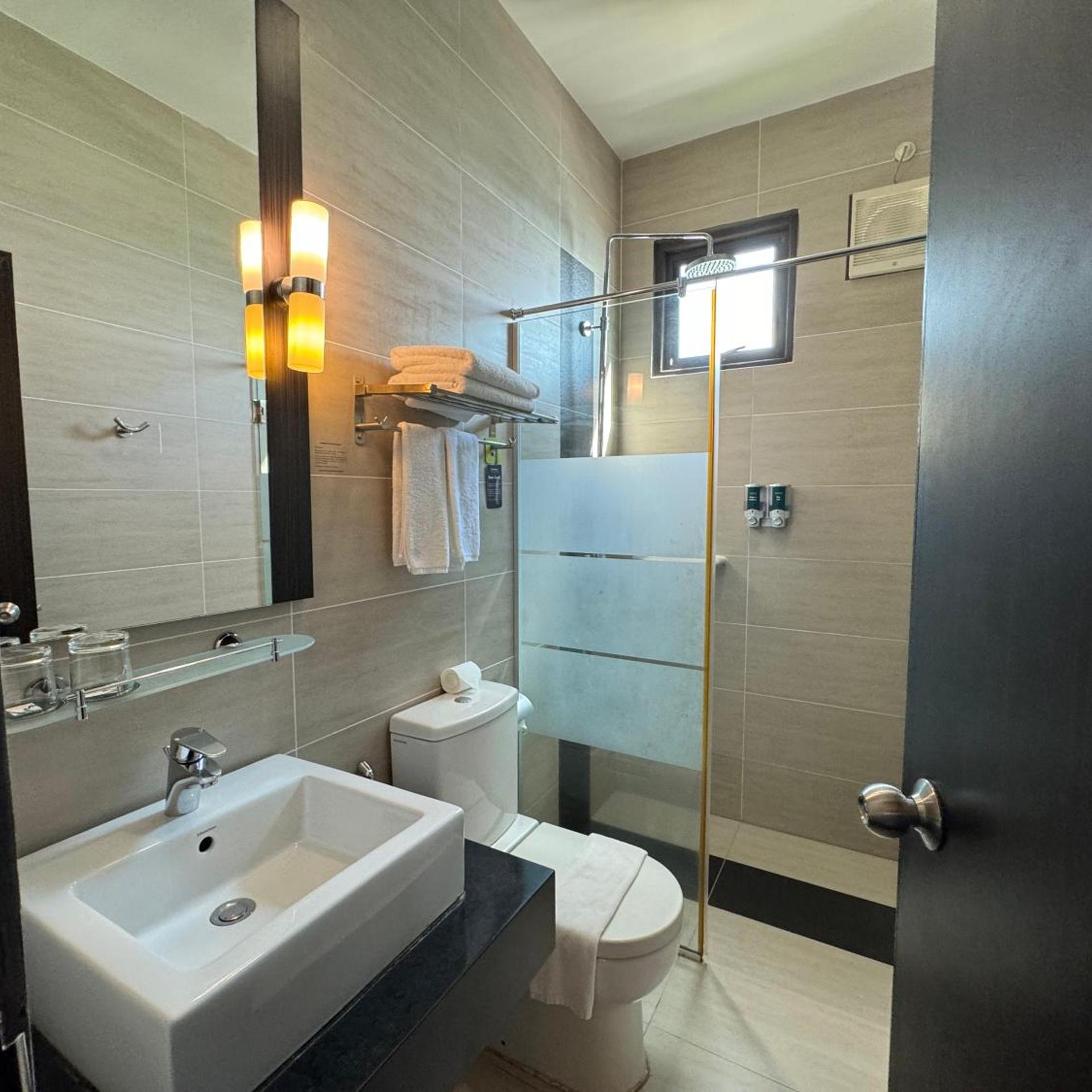 Rainforest Family Villa, Tunamaya Beach and Spa Resort 4/5