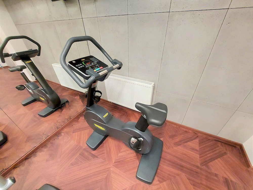 Sky Hotel Krakow 27/50