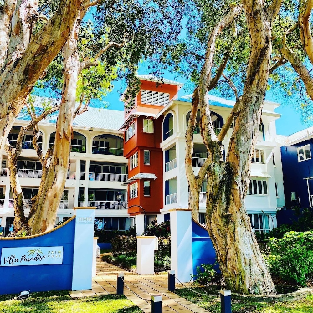 Beachview Apartments at Villa Paradiso 1/50