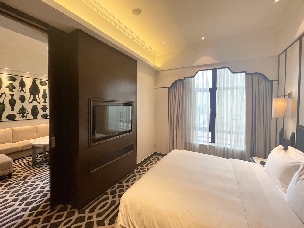 Holiday Inn Guangzhou Airport Zone 25/70