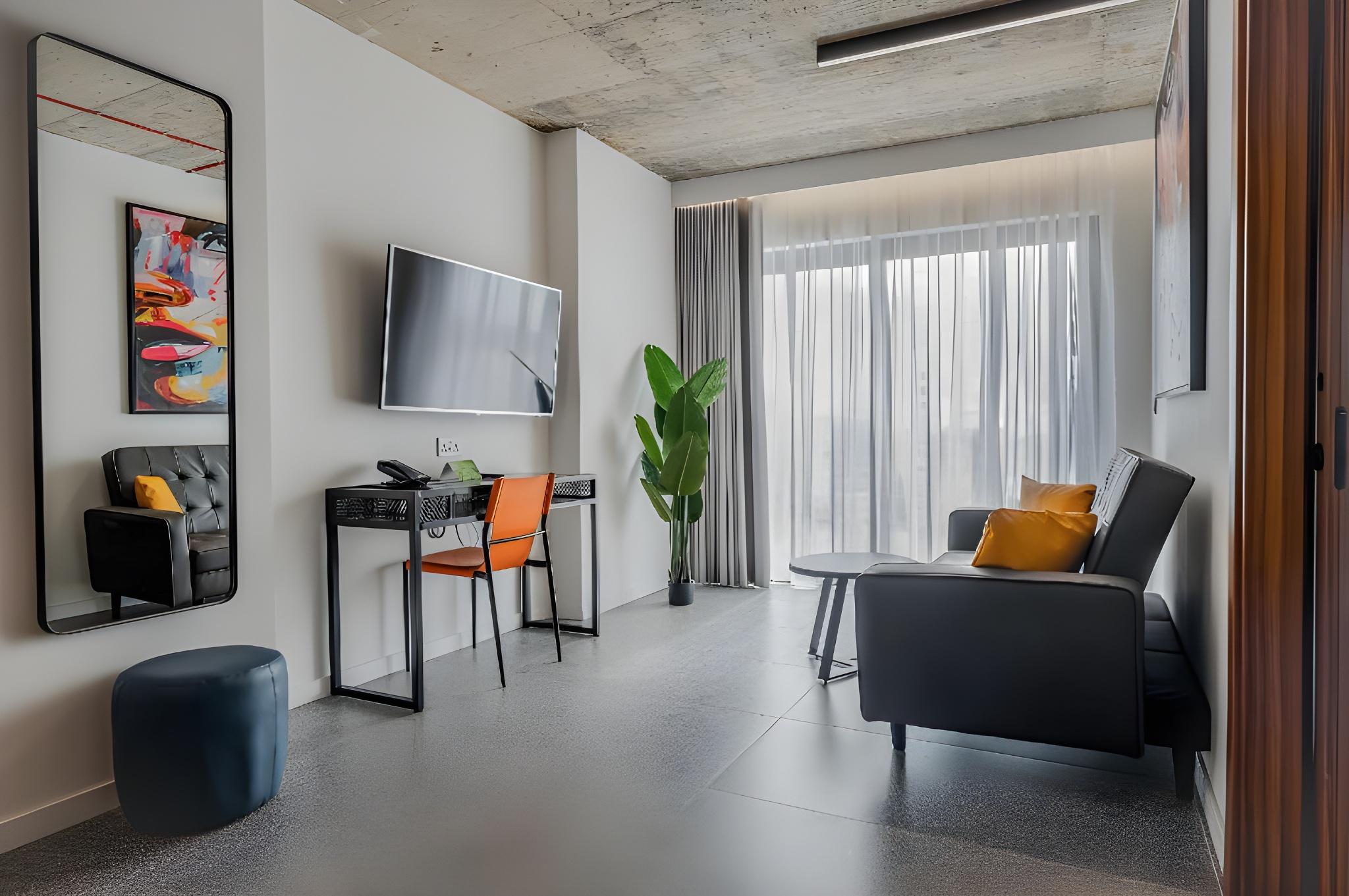 Family Suite Urban View