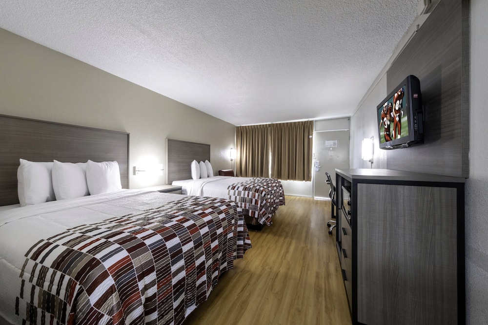 Non-Smoking Deluxe 2 Double Beds