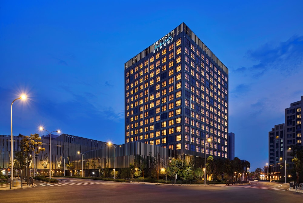 Hyatt Place Shanghai Lingang 2/47