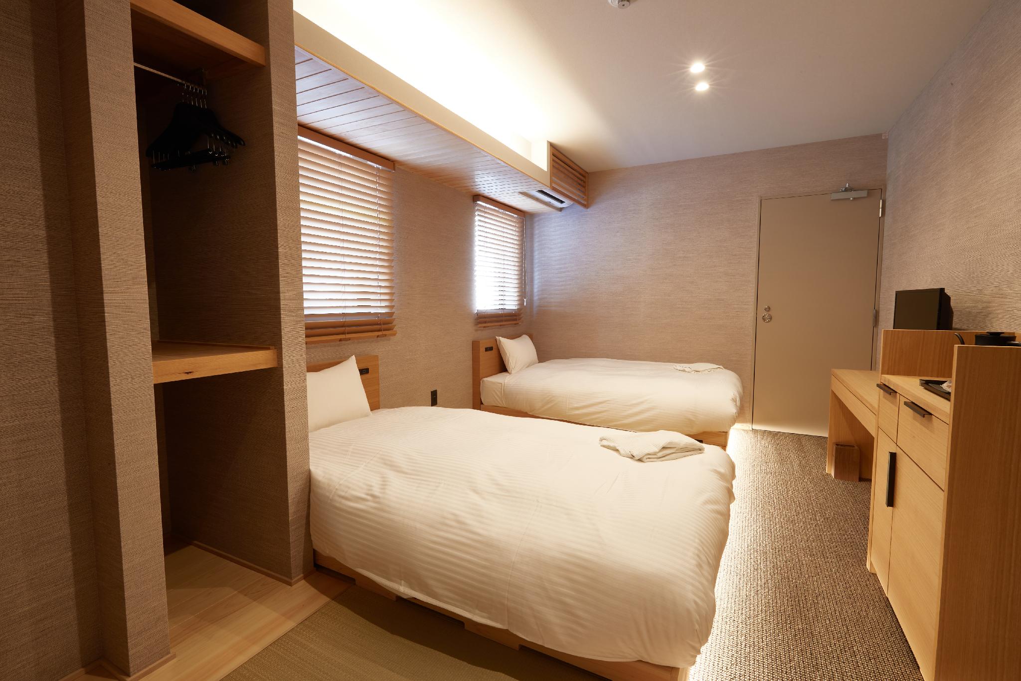 Semi Room, Standard, 1 Double and 1 Single Bed