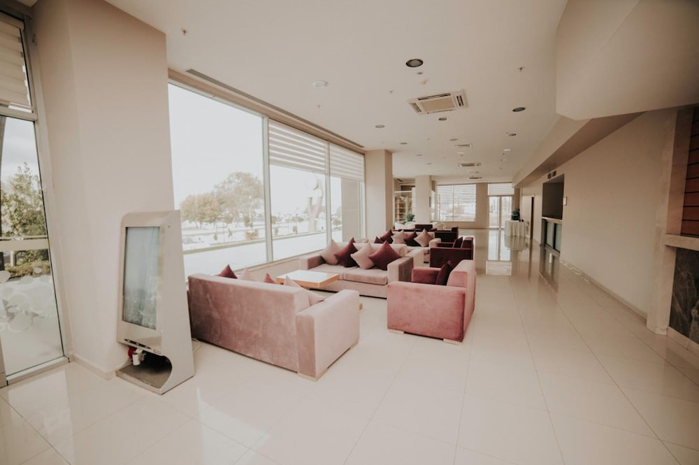 Ataol Can Termal Otel & Spa 35/48