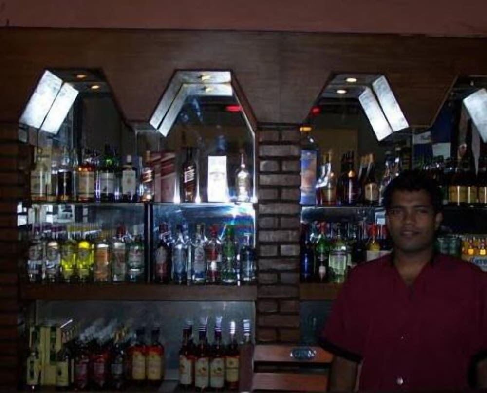 The Shalimar 18/18