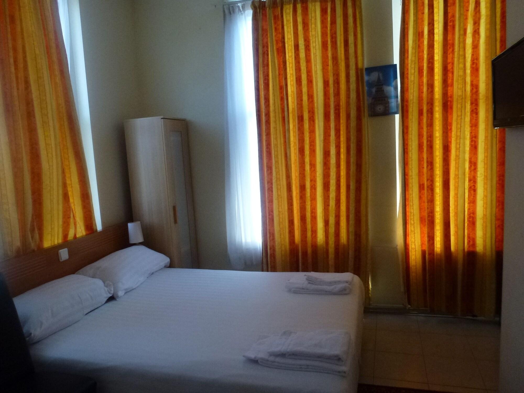Hotel Isis 14/50