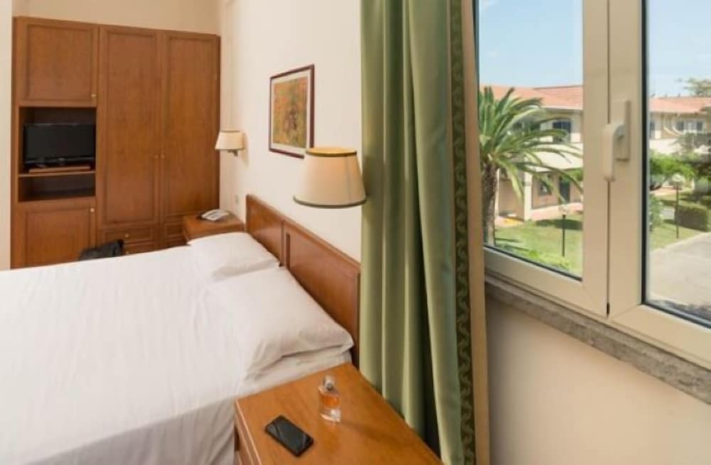 غرفة قياسية بسريرين منفصلين، Baia Del Sole 4/6