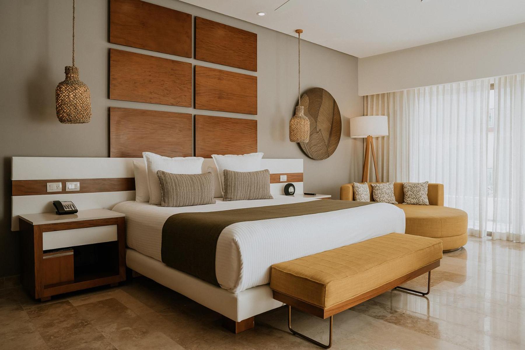 Grand, Master, Luxury, Suite