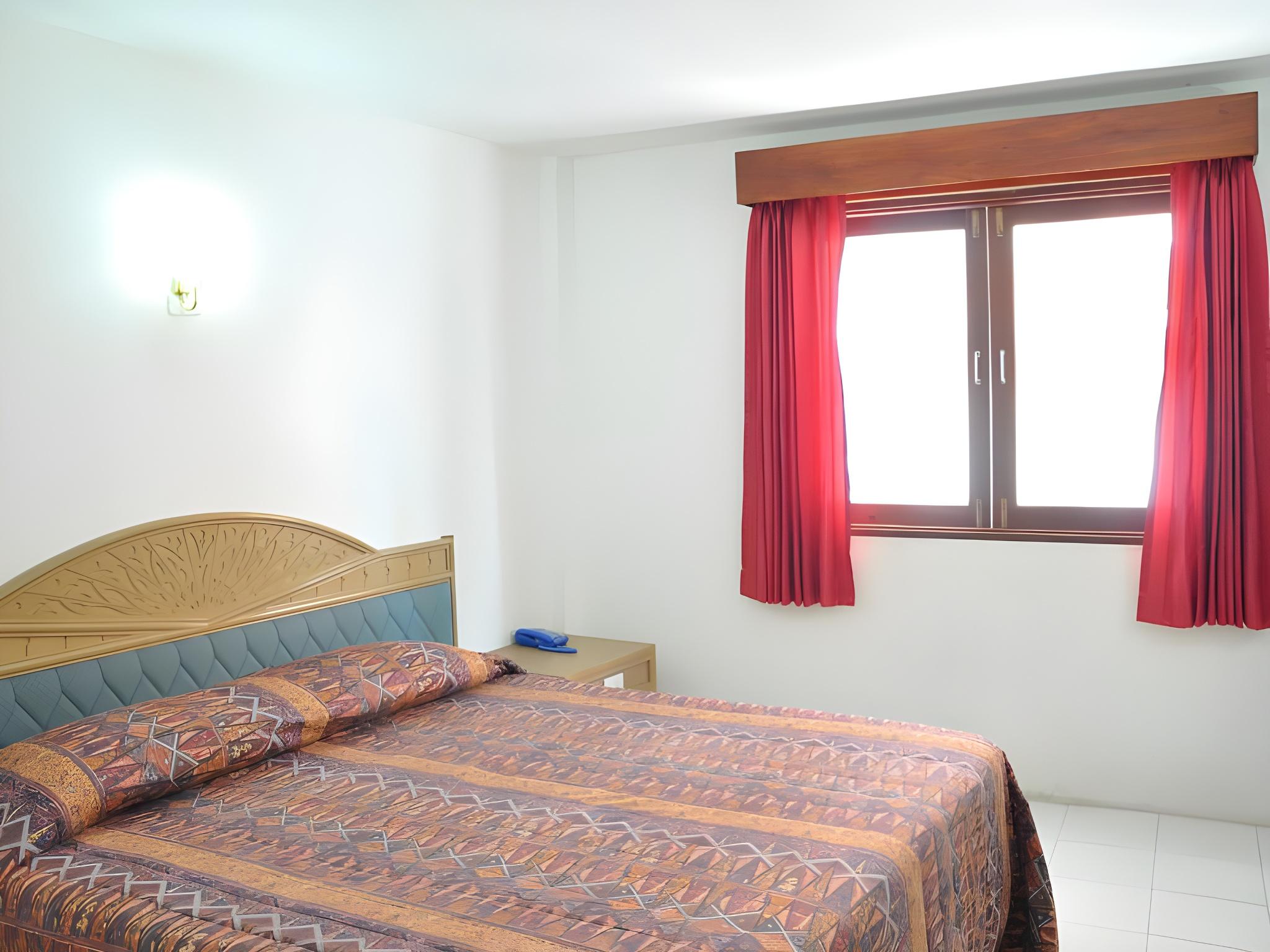 Highfive Guest House 17/32