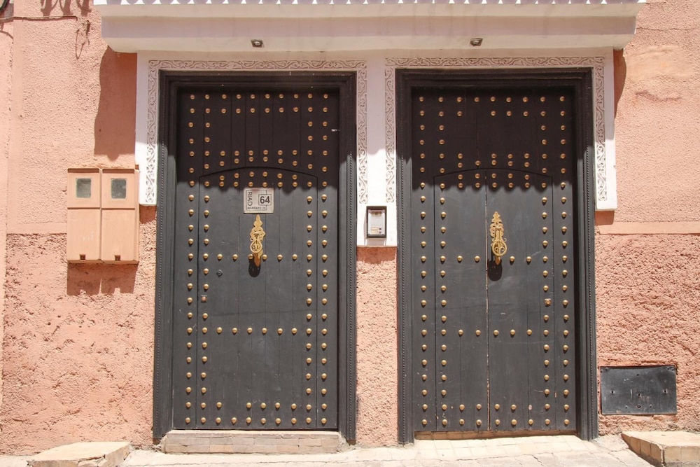 Riad 64 2/48
