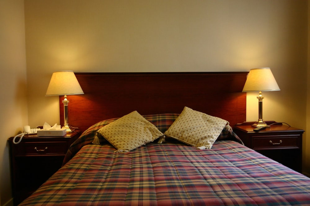 Alexandra Hotel 6/68
