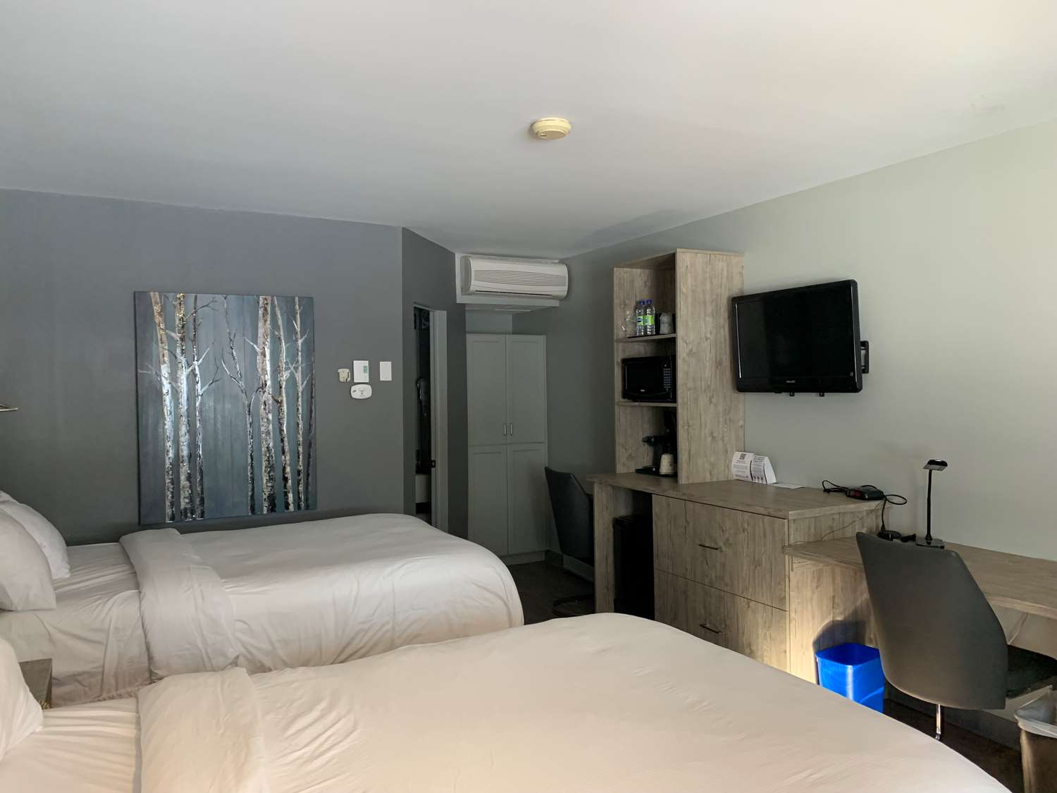 Room, 2 Double Beds, Main Building