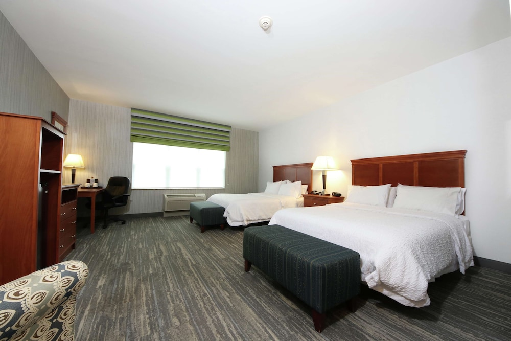 Hampton Inn Ellsworth/Bar Harbor 13/41