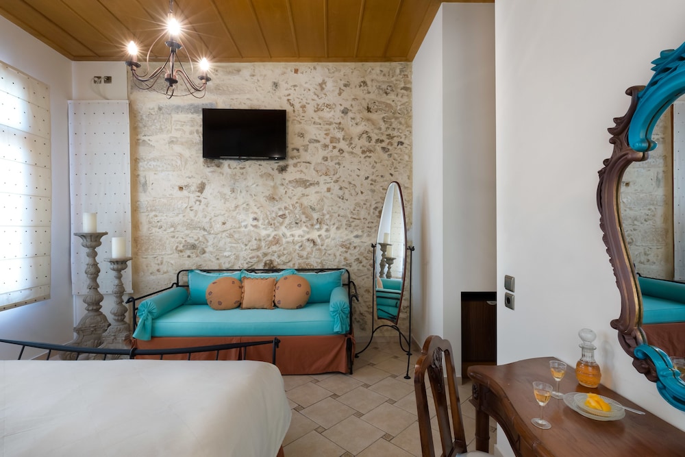 Avli Lounge Apartments 13/75