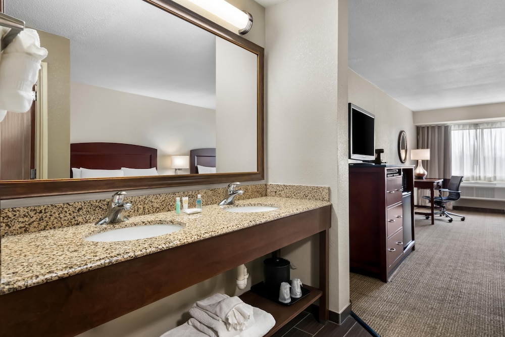 غرفة قياسية بسريرين كوين، Comfort Inn and Suites North East, MD 6/7
