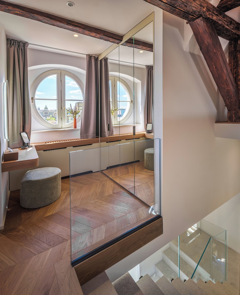 Hotel Modra Ruze 22/41